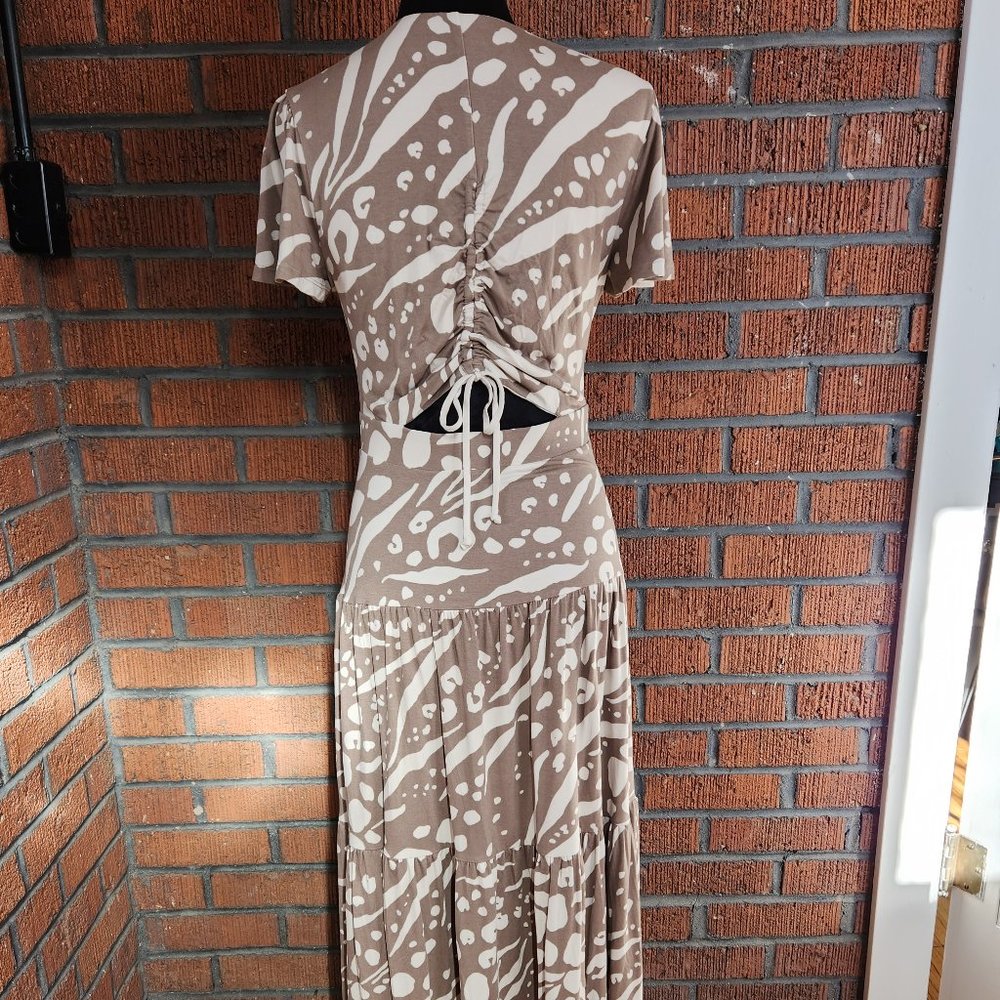 CAbi Swoon Dress beige and cream maxi dress size small NWT Spring 2022
